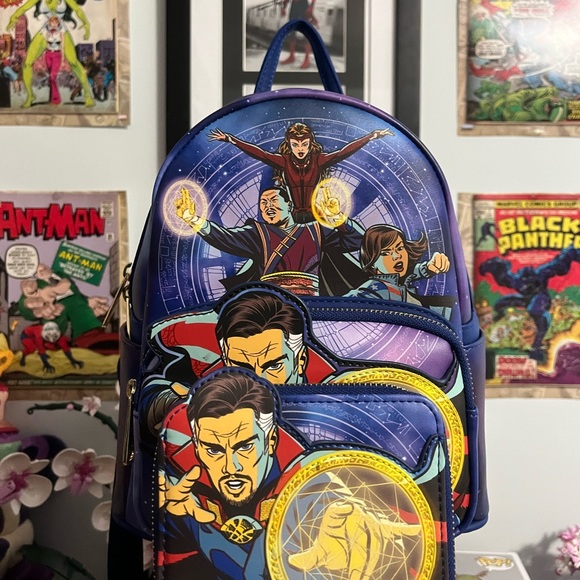 GLOW IN THE DARK Loungefly Doctor Strange MOFM mini bag and matching wallet. - Picture 1 of 6